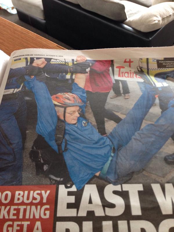 soniah124's tweet photo. @nspolevaulter Top moment for Tony here... Front page pretty good effort #allfours http://t.co/iCur6GpCGX