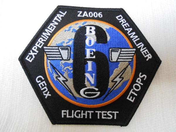 jonostrower's tweet photo. On the eve of the fly away of Dreamliner ZA006 to the Mexican Air Force, I simply submit this. #787FT http://t.co/b1ArgbiDto