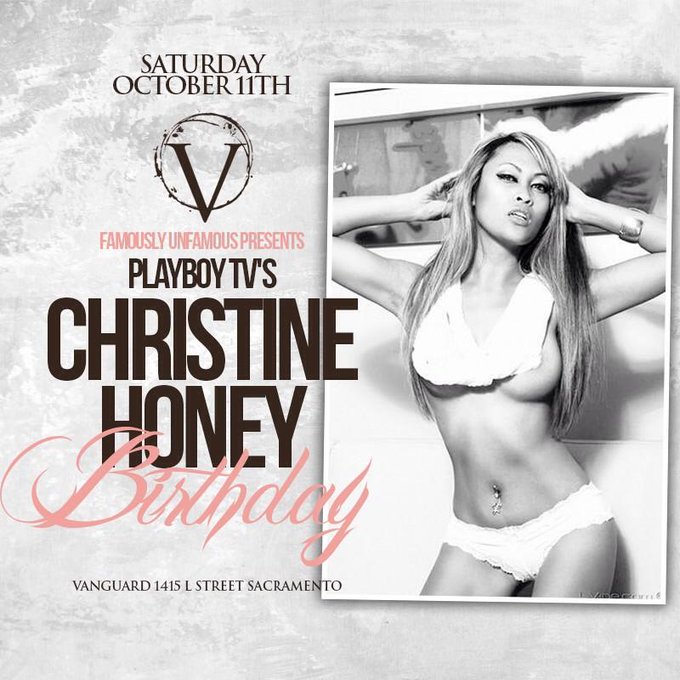 Happy bday to me! Hope to see all of u there!! Xoxo <3 will be doing a signing as well!! http://t.co<a href="/tag/me"class="tags"><span>#me</span></a><a href="/tag/kickboxing"class="tags"><span>#kickboxing</span></a>