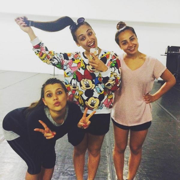 BEATZofficial_'s tweet photo. Great rehearsal tonight before @taylagracee_ goes & gets her tonsils out, bright & early tomorrow morn!#GoodLuckT 💖💋 http://t.co/uZOnI8iJ5R