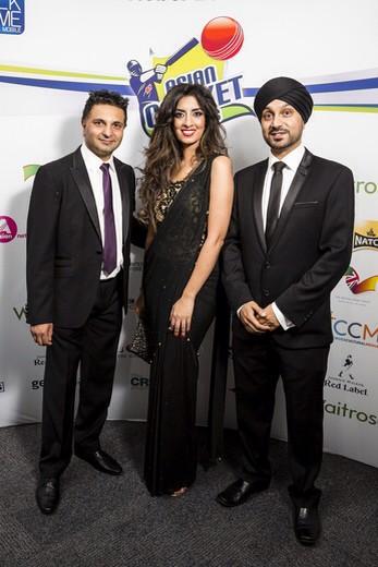 JasJassal01's tweet photo. Lovely picture with the glamorous @DJNoreenKhan at the inaugural @ACricketAwards #ACA2014 @HomeOfCricket http://t.co/8eiSzyaCzg