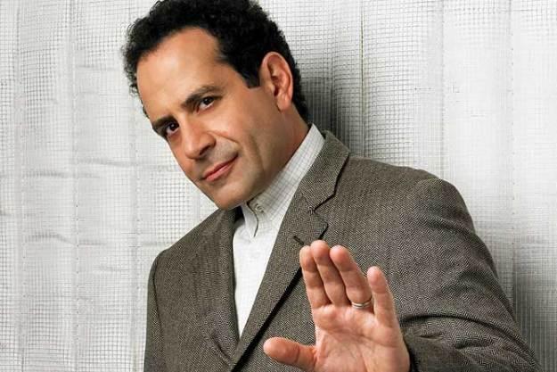 Mr. Monk hat Geburtstag. Happy 61st birthday, Tony Shalhoub! 