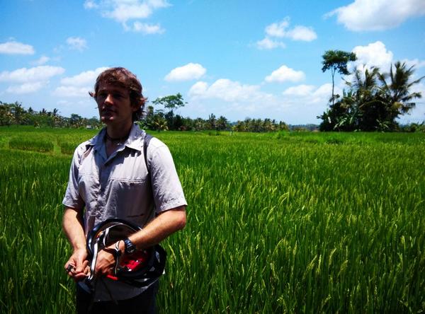 mbak_yu's tweet photo. if u never know where u are then u'll never get lost~#TimCope #uwrf14 @ubudwritersfest http://t.co/ivp33Q4qIm