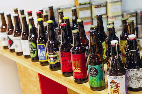 Bon dia! A <a href="/EspaiMallorca/">Espai Mallorca</a> de #Barcelona han creat una carta amb les millors cerveses artesanes de Ses Illes.