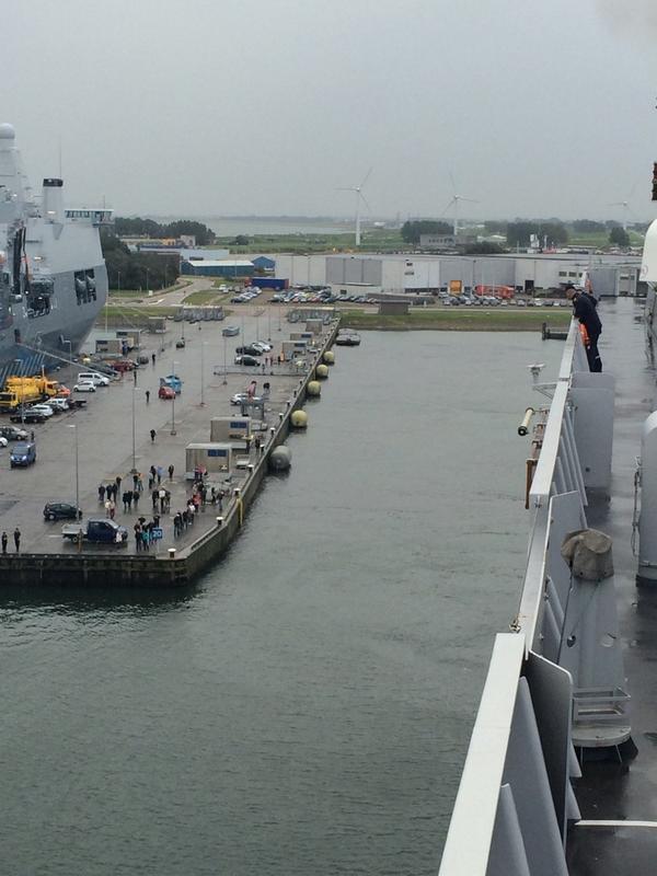 COMNLFLEET's tweet photo. Zr.Ms. Johan de Witt vaart vandaag uit naar oostkust VS voor eerste voorbereiding van de marine op NRF 2016. http://t.co/47Zjf8ZeSv