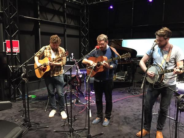 Nagui's tweet photo. En live @bearsdenmusic @LaBOInter LP #islands #greatLP #thanks http://t.co/PDFVwnDOJq