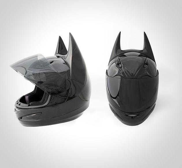 O Xrhsths 迷彩野郎 Sto Twitter 野郎は ネコ耳より耳付きヘルメット Dark As Night バットマンって言うよりは デュラララ の 首なしライダー セルティ ストゥルルソン っぽい Http T Co Rzyif6g3dc バットマン ヘルメット Http T Co Opkx592ze0
