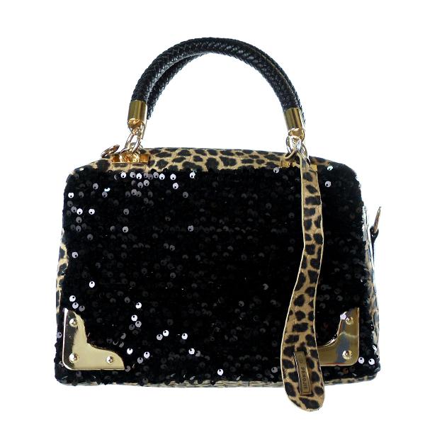 4FEM's tweet image. Geef jouw outfit een stoere touch met deze fashionable Luipaard Handtas! 4fem.nl/collectie/acce…