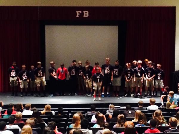 dmsfca's tweet image. Honoring our football team this morning. Go get em falcons!