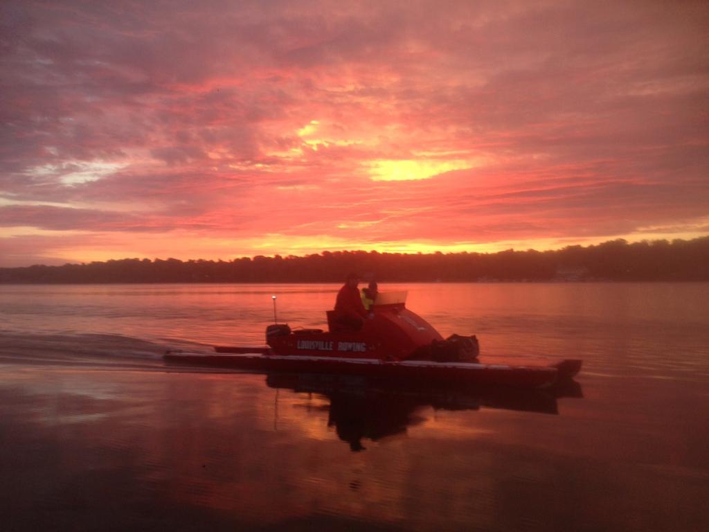 Louisville Rowing on Twitter "Great morning on the Ohio! http//t.co