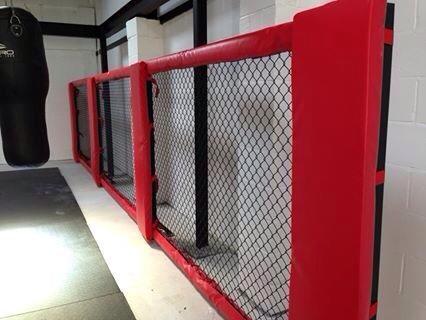 TrojanFitUK's tweet photo. For all your cage walling requirements get in touch #thebest #cagewalling #MMA @Bradleyscott89 @MMADragonsLair http://t.co/OLRxma4du0