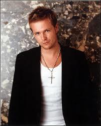  happy happy birthday ... nicky byrne.....

i hope more birthdays to come.... and goodluck to you... 
