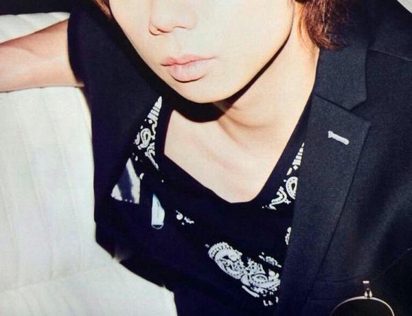 PtM4___x's tweet photo. 🔸

.

  「   誰の事考えてんの?

           遊人  ＞  左  ＞  調教  ＞  束縛

       - 率  ＞  教 -

            俺しか考えられ無い様にしてやる   」

.

🔸 http://t.co/Lx6kIz8kkK