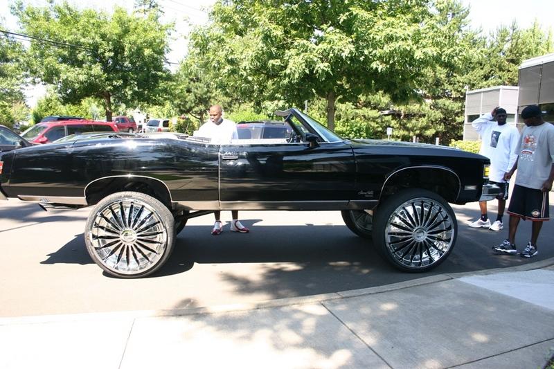 Memories ... MT Happy birthday to Darius Miles whose donk was more legendary than his game: 