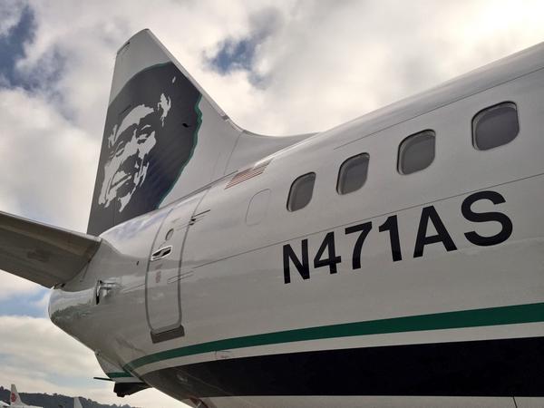 MichaelRRoy's tweet photo. I love new airplane smell. Thank you @Boeing #TakingDelivery #737 #iFlyAlaska http://t.co/A0Doav1gS0