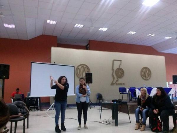 La San Martín presente en el encuentro de mujeres y participación política.
Participando de los talleres.