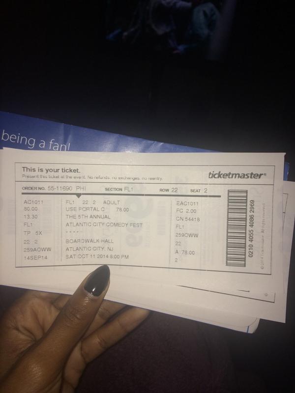 ASH_feaster's tweet photo. ‼️‼️‼️
Selling my 2 tickets!!!.
‼️FLOOR SEATS‼️
Mike Epps comedy show festival!.
Saturday in AC #TTM‼️‼️‼️‼️‼️ http://t.co/0FVKKt2yPQ