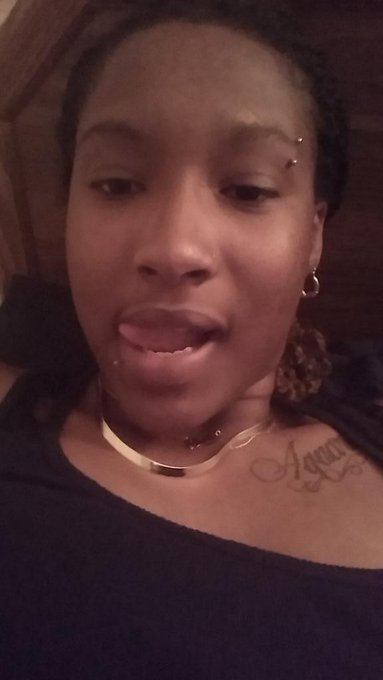 Meh Juss Coolin http://t.co/8EboJ4J6os<a href="/tag/jojoworld"class="tags"><span>#jojoworld</span></a><a href="/tag/nolackin"class="tags"><span>#nolackin</span></a>