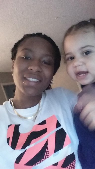 Meh Juss Coolin http://t.co/8EboJ4J6os<a href="/tag/jojoworld"class="tags"><span>#jojoworld</span></a><a href="/tag/nolackin"class="tags"><span>#nolackin</span></a>