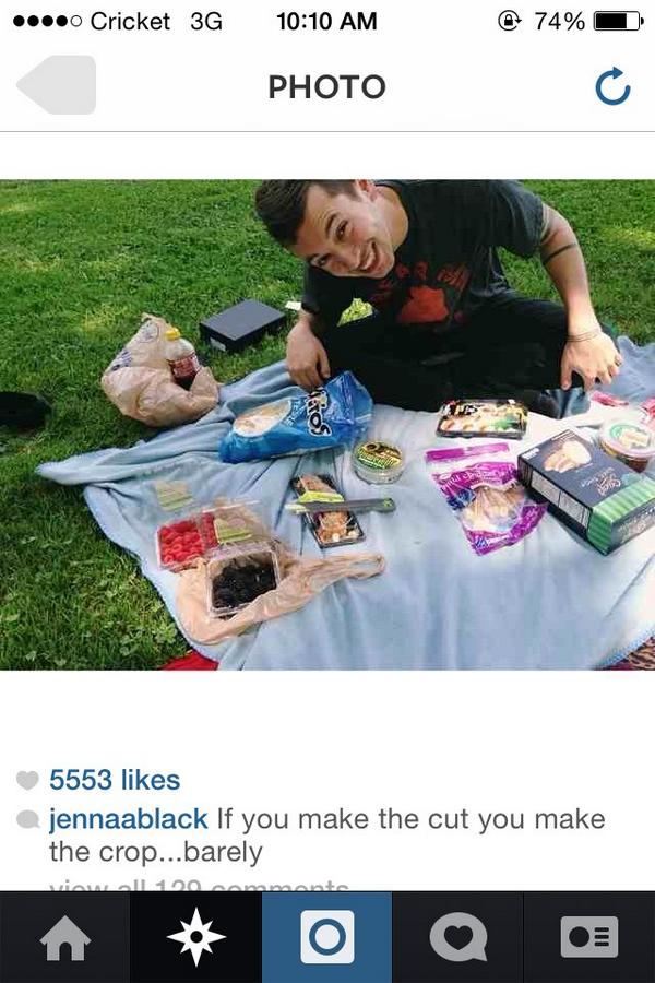 sydneytater's tweet photo. If these aren't relationship goals, what is http://t.co/NGtWEdBrPB