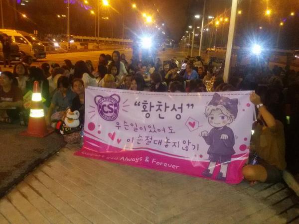 [PIC] [141009] Support banner for Chansung by Chansung Thailand Credit: Chansung_Thai