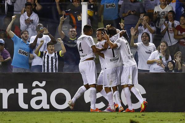 santosfcinforma's tweet photo. HOJE TEM VILA! Vamos com tudo Santos. http://t.co/Jsxpdzmfqf
