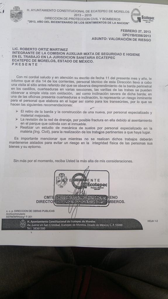 jurisecatepec's tweet photo. @reporterosenmov existen dos recomenda previas de proteccion civil en el cual es inadecuado el inmueble para trabajar http://t.co/Eyiy1kbffz