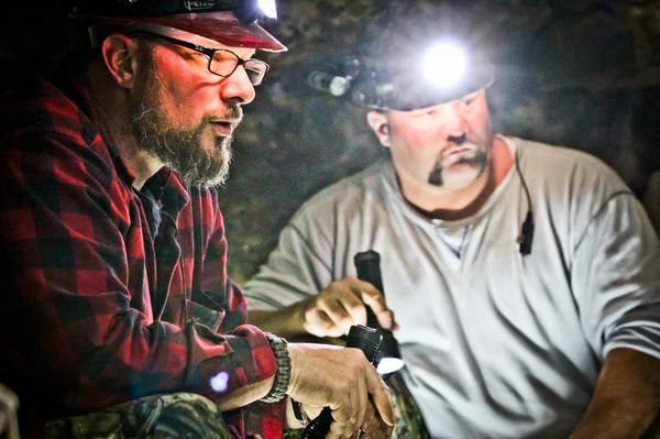 GoGoLuckeyEnt's tweet image. Catch the ALL NEW Series #MONSTERSUNDERGROUND tomorrow @ 10/9c on @DestAmerica @Brock_Leader #caves #chud @monsters