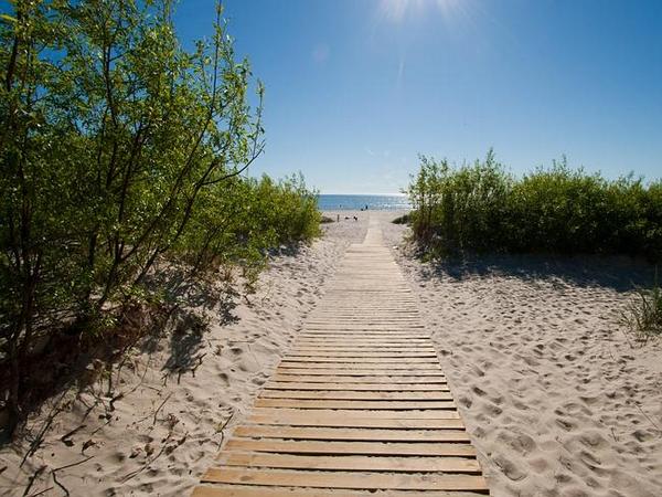 RunaLiepaja's tweet photo. Liepāja is the ideal retreat. RT @LatviaInstitute: 18 reasons Latvia is EU best kept secret. http://t.co/IYpDFduexB http://t.co/EgB9JYYzfl