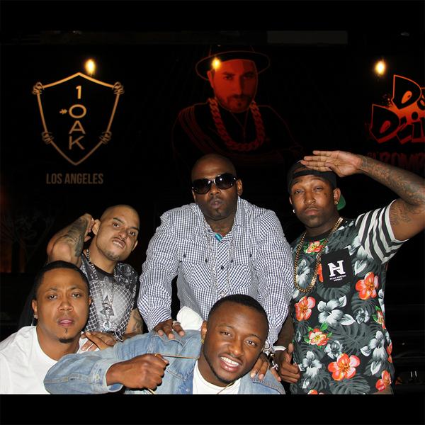 SpaceGoastMusic's tweet photo. Just made a CLUB BANGER with @TriggerTreach! http://t.co/mVSEM8po4A