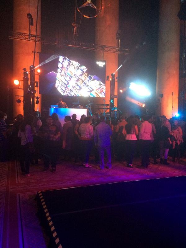 FWScouting's tweet image. #MBEvolutionTour all set for @youngthegiant @MBUSA @BuildingMuseum