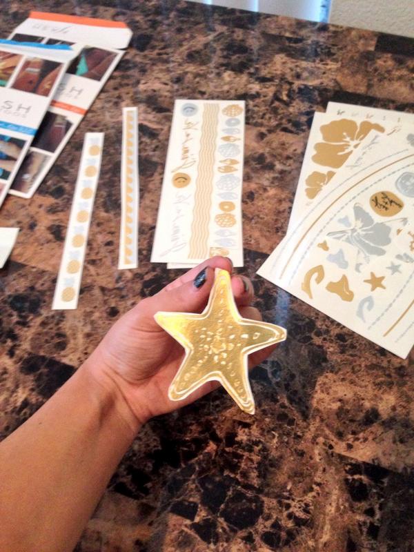 ohdearalexiss's tweet photo. Addicted. #flashtatt @FlashTattoos http://t.co/uFPPTMwEJa