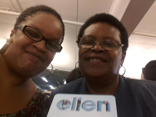 kingt1972's tweet photo. It's my birthday and #IMATELLEN http://t.co/41W3rS3xHc