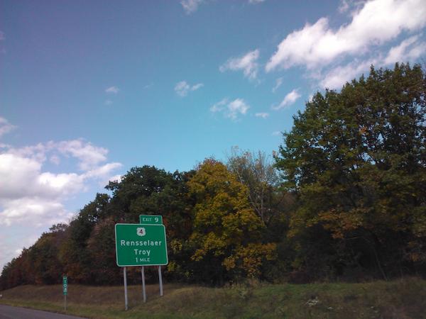 RPI1979's tweet photo. On the road to RPI REUNION #RPIRHC #RPI1979 http://t.co/fHnM2fjpvG