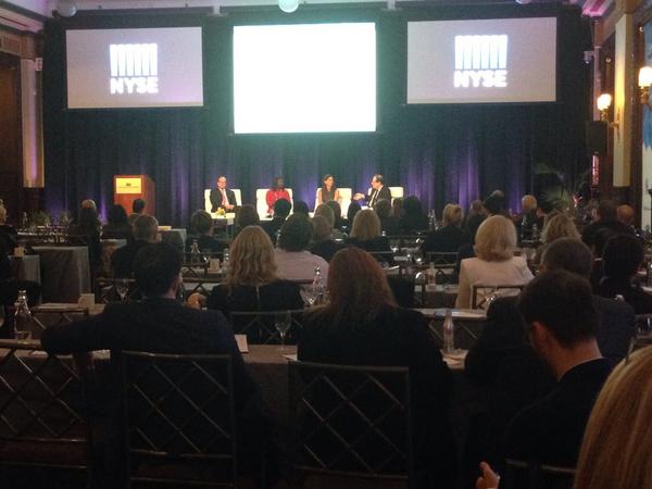 KristinMReagan's tweet photo. "It's not about the data you have. It's what that data can unlock." @generalelectric @bethcomstock #MKTGSUMMIT http://t.co/zl1aSWJtrY