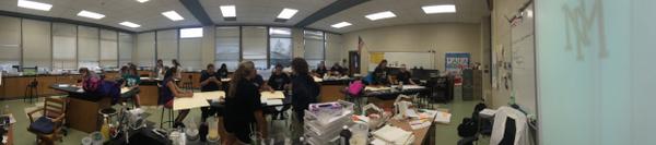 keith_devereaux's tweet photo. #teambonding #nmhs #nmhsvball #vballneverstops http://t.co/Z1k1Z116mE