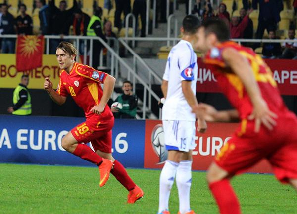 Abdurahimi after his goal; photo: telegraf.mk