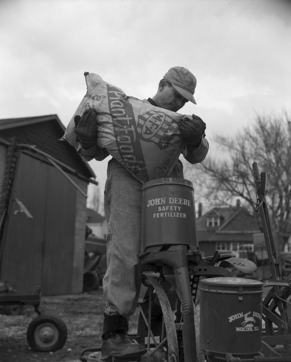 #TBT Jim Halsey showing use of MFA fertilizer. If you need help with your fall fertilizer call us at 660-882-2786.