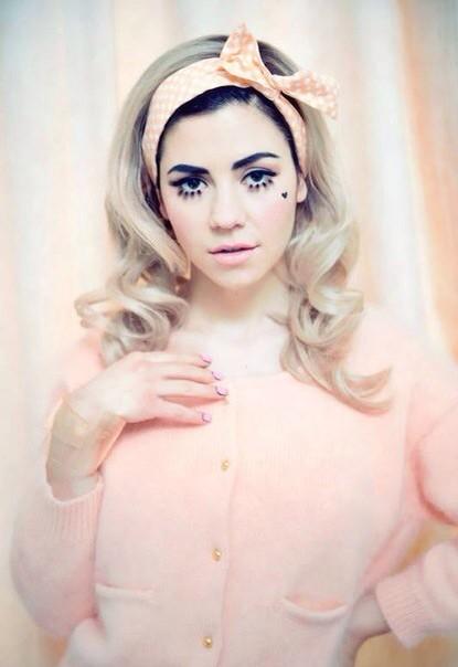 Happy birthday, Marina Diamandis <3 