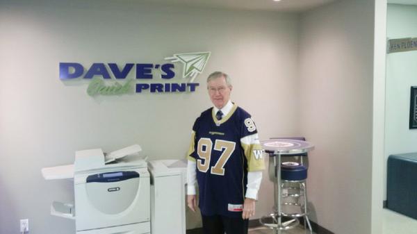 Dave's Quick Print tweet media