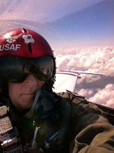 FromCarl's tweet photo. F-16 selfie, a couple miles over Florida. Thank you, @AFThunderbirds! http://t.co/pdGKnoTVqO