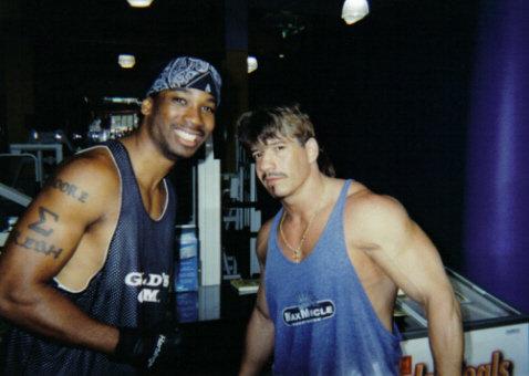 Happy Birthday Eddie Guerrero, as I had the pleasure to meet u back in 2002.   