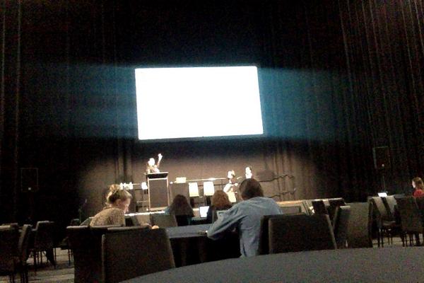 Ko te tamaiti te pūtake. #2hono2 <a href="/ThomasDeanne/">Deanne Thomas</a>