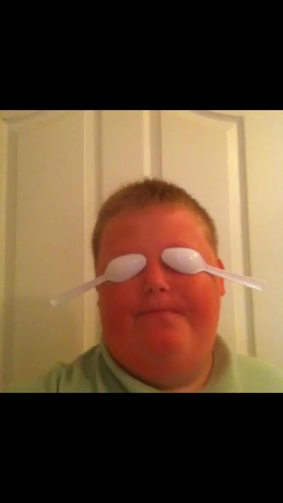 AdejolaK's tweet photo. @Lsimmonds49 I guess not :( but it's okay cause I have my hater blockers on http://t.co/IM0ig7SRkp