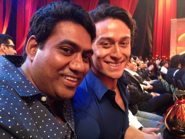 sabbir24x7's tweet photo. @iTIGERSHROFF wins best debut at STAR BOX OFFICE AWARDS. Two in a row now super proud @Heropanti @AyeshaShroff http://t.co/aqsvX7DGLi