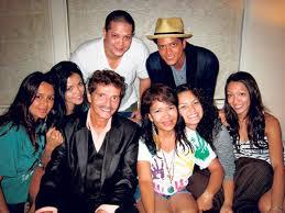 Thataholie's tweet photo. @BrunoMars O Tempo passa tão rapido !! http://t.co/sxKT7iAbz7