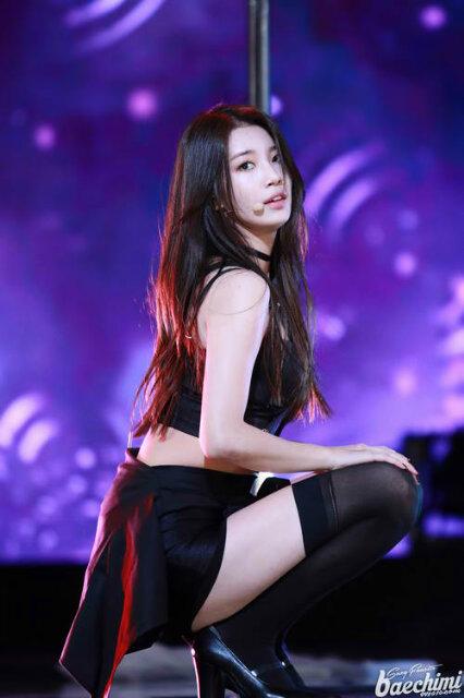 Happy Birthday to my forever crush, Bae Suzy!   I love youuu! :* 