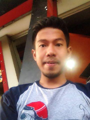 shendysiben's tweet photo. Kata orang-orang sih mirip joe taslim. Emang bener yaah ??. http://t.co/C3WkakfDmJ