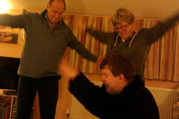 Here's an amazing picture of the Maryan family dancing along to our new video - youtube.com/watch?v=FsYXAl…