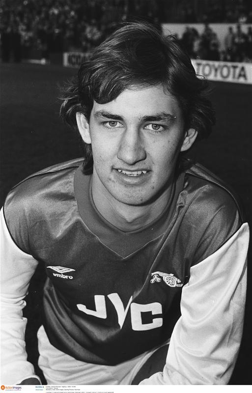 Happy birthday to former Gunners skipper Tony Adams, who turns 48 today. Mr. Arsenal. 
